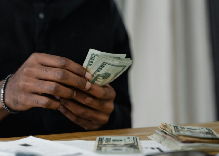 Mastering the Salary Tango: A Fresh Grad’s Guide to Negotiating Your First Paycheck