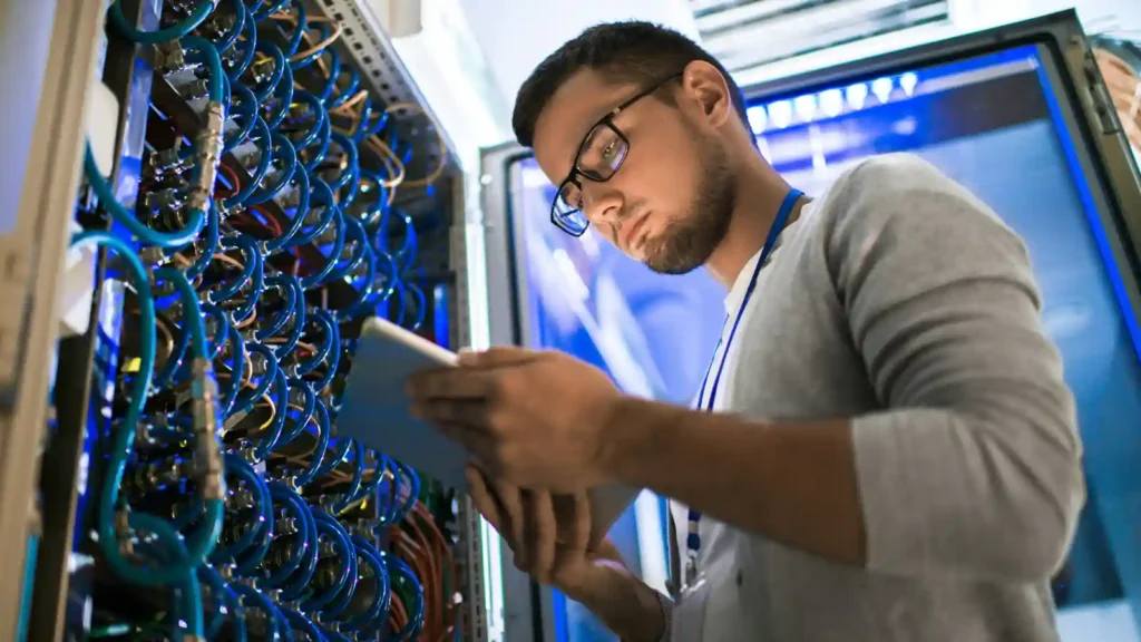 Navigating the IT Salary Maze: What ₹10 Lakhs Can Really Buy You in India 2025